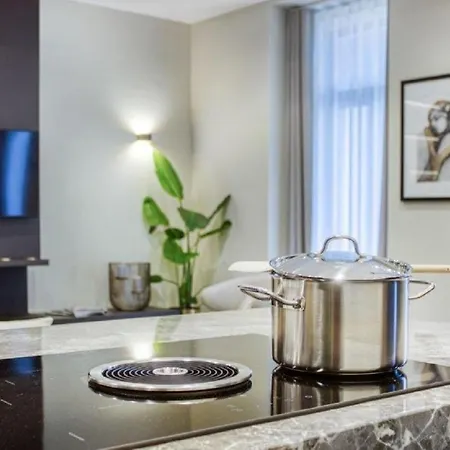 Stunning Near Avenue Liberdade Апартаменти Лісабон